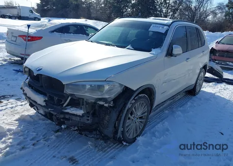 2015 BMW X5 xDrive50I z USA, uszkodzony, nr VIN 5UXKR6C56F0J76731
